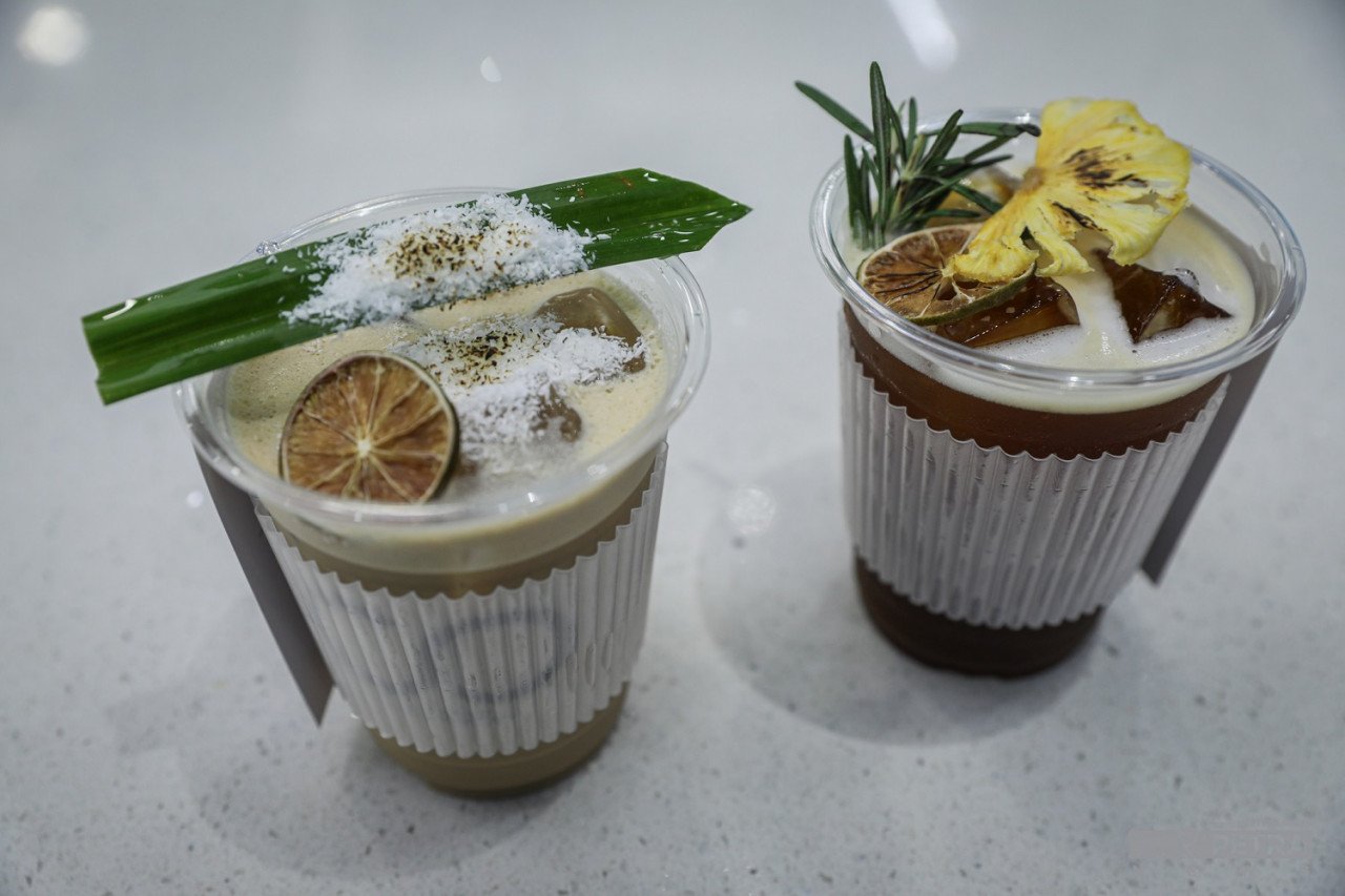Antara minuman yang disediakan di CO2 Coffee Bar, Coco Get Net dan Passiflora