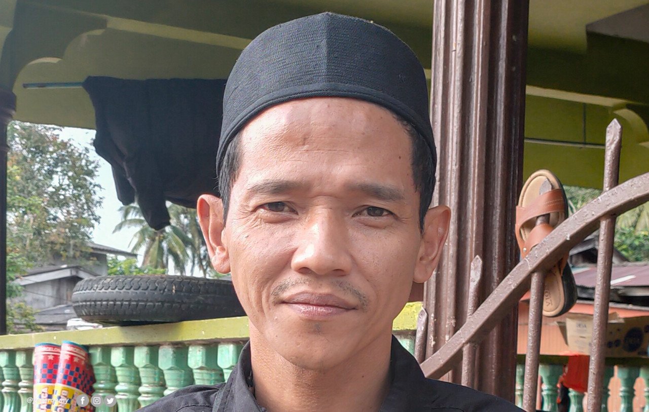 Mohd Rozi 