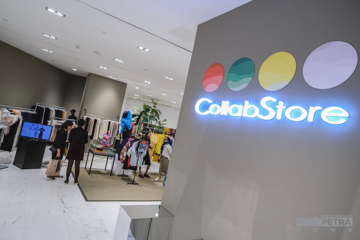 Mula dibuka pada tahun lalu, CollabStore adalah cetusan Richard Tsen kelahiran Sabah.
