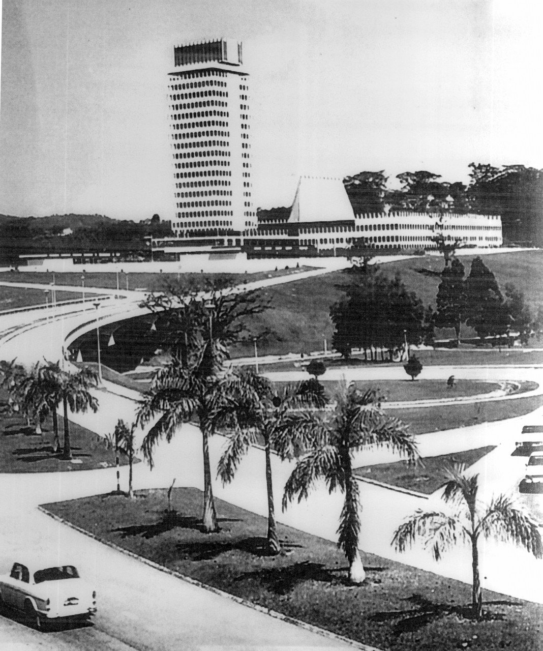Parlimen Malaysia siap pada 1963