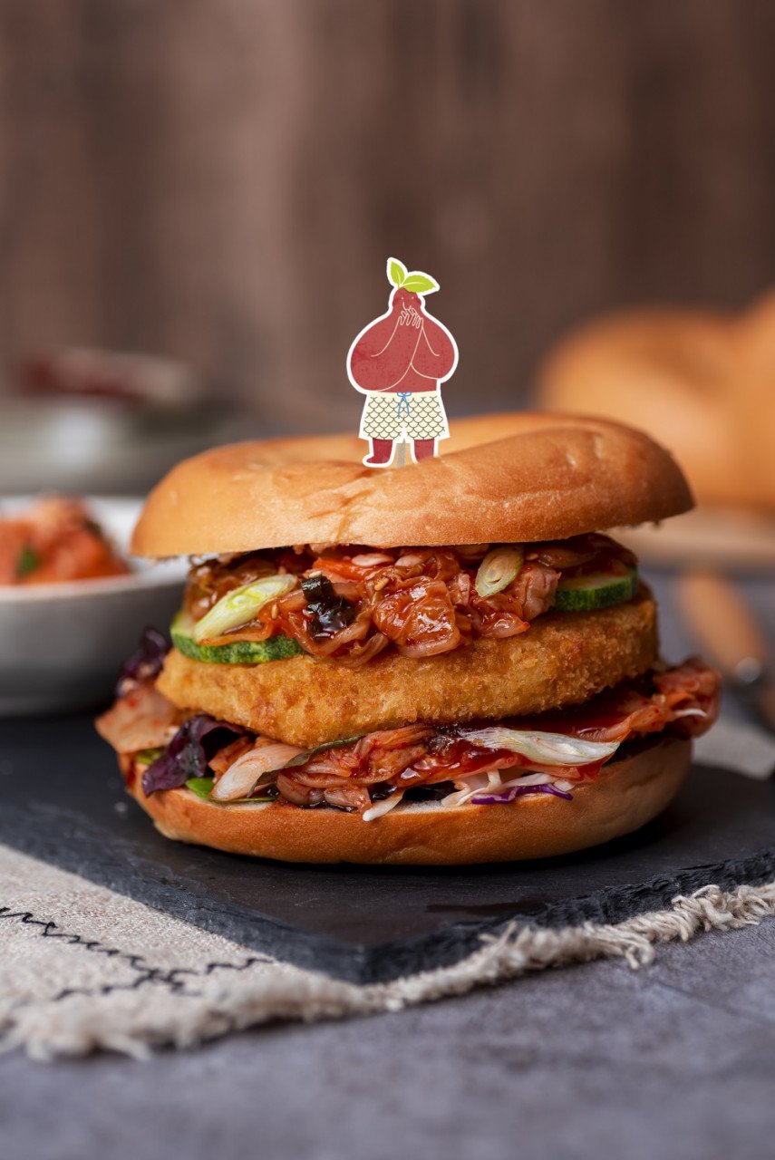K-Bagel Fishiee Patty Burger dengan Kimchi Slaw - Gambar ihsan Happiee!