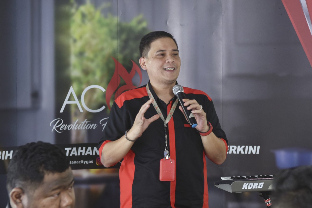 Ketua Pegawai Eksekutif AC Gas, Nik Mohd Fareez Nik Ahmad Azman .