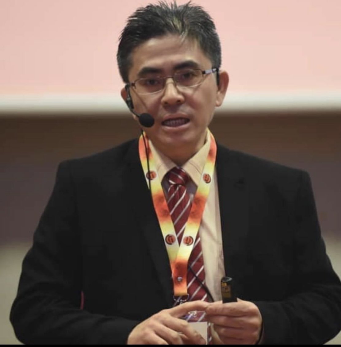 Ketua Pusat Penyelidikan Keselamatan Jalan Raya, Universiti Putra Malaysia (UPM), Profesor Dr Law Teik Hua.