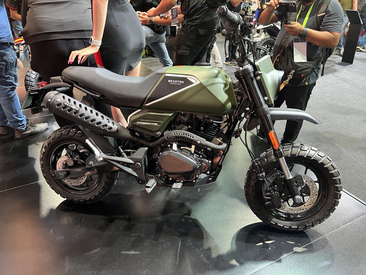 Model ini ditawarkan pada harga bermula RM 8,788 (tidak termasuk insuran dan cukai jalan). gambar MForce Bike