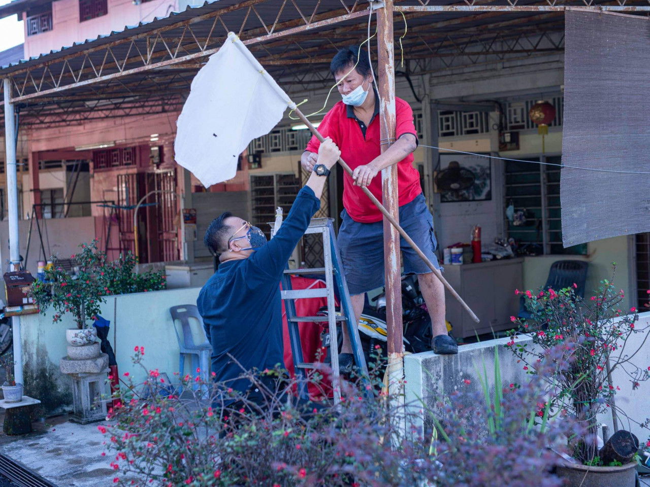 Ah Soon menurunkan bendera putih selepas mendapat bantuan Steven Sim.