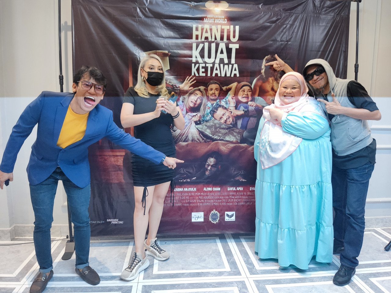 Syanie dan Saiful Apek sekali lagi bergandingan dalam filem Hantu Kuat Ketawa.