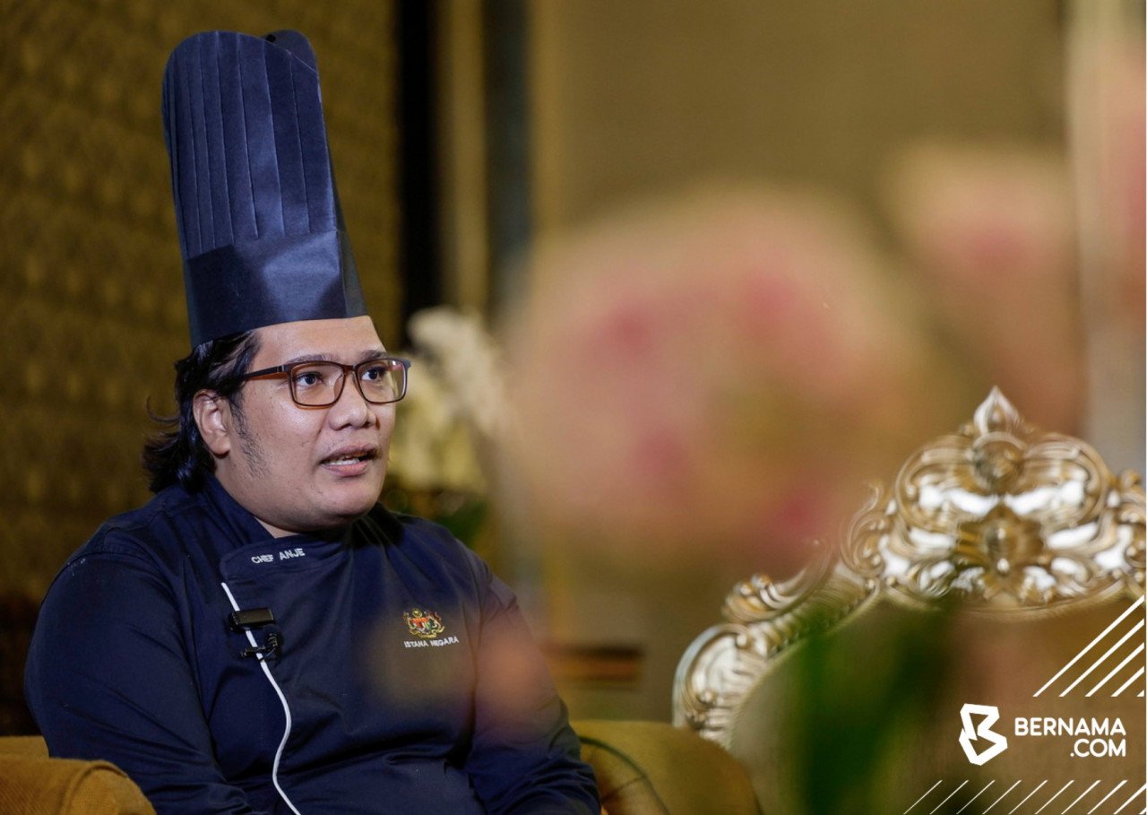 Tukang masak pastri Istana Negara, Shahril Hidayatullah Mat Nawi.