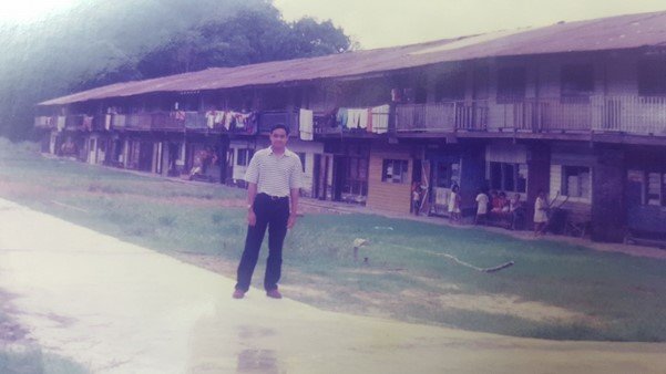 Di sebuah rumah panjang, di Marudi pada tahun 1996.