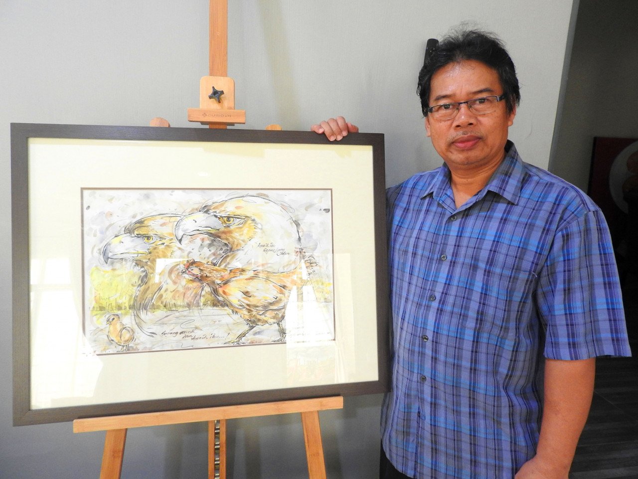 Bersama karya, media campuran, ‘Sayangkan Anak’ di Pameran  bersama Persatuan Pelukis Negeri Perlis (PPNPs) di Kangar baru-baru in