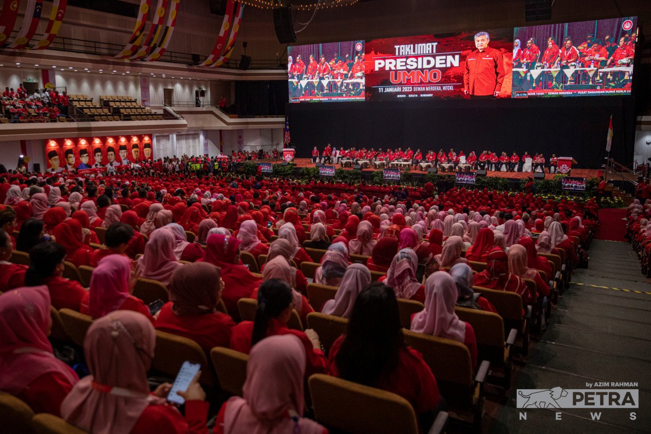  Noh mengakui beliau antara empat ahli MKT yang tidak menyokong usul supaya dua jawatan tertinggi UMNO, tidak dipertandingkan pada PAU, baru-baru ini - Gambar Fail