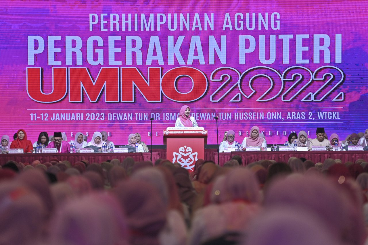 Menurut Zahida, UMNO harus melakukan pembaharuan dalam parti dan tidak menyalahkan antara satu sama lain atas kekalahan teruk pada PRU-15 - Gambar oleh Azim Rahman