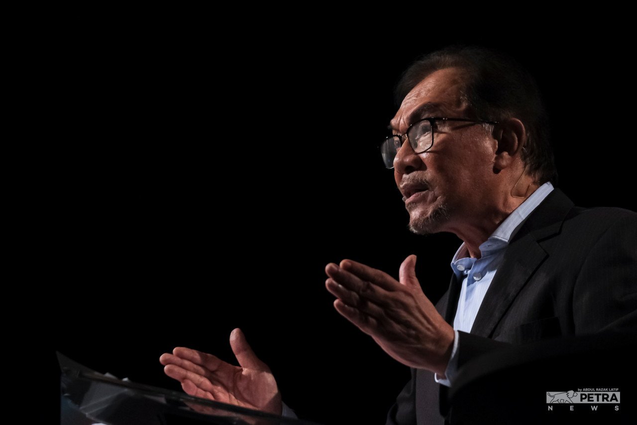 Anwar Ibrahim - Gambar oleh Abdul Razak Latif