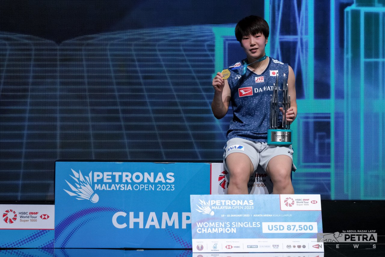 Yamaguchi menjadi pemain perseorangan wanita Jepun pertama dalam tempoh 55 menjadi juara Terbuka Malaysia. - Gambar oleh Abdul Razak Latif 