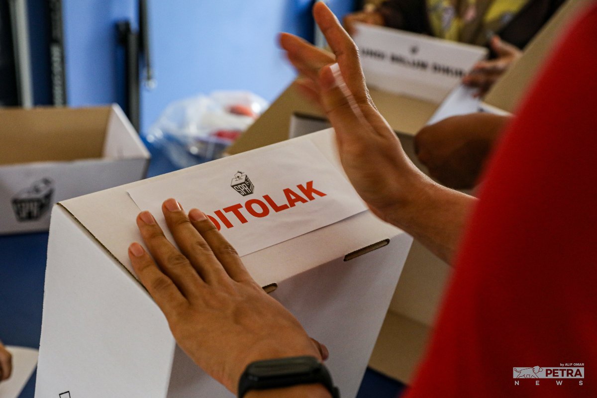 BERSIH mendapati kelonggaran SOP semasa kempen PRN Johor diambil kesempatan oleh calon bertanding. - Gambar fail