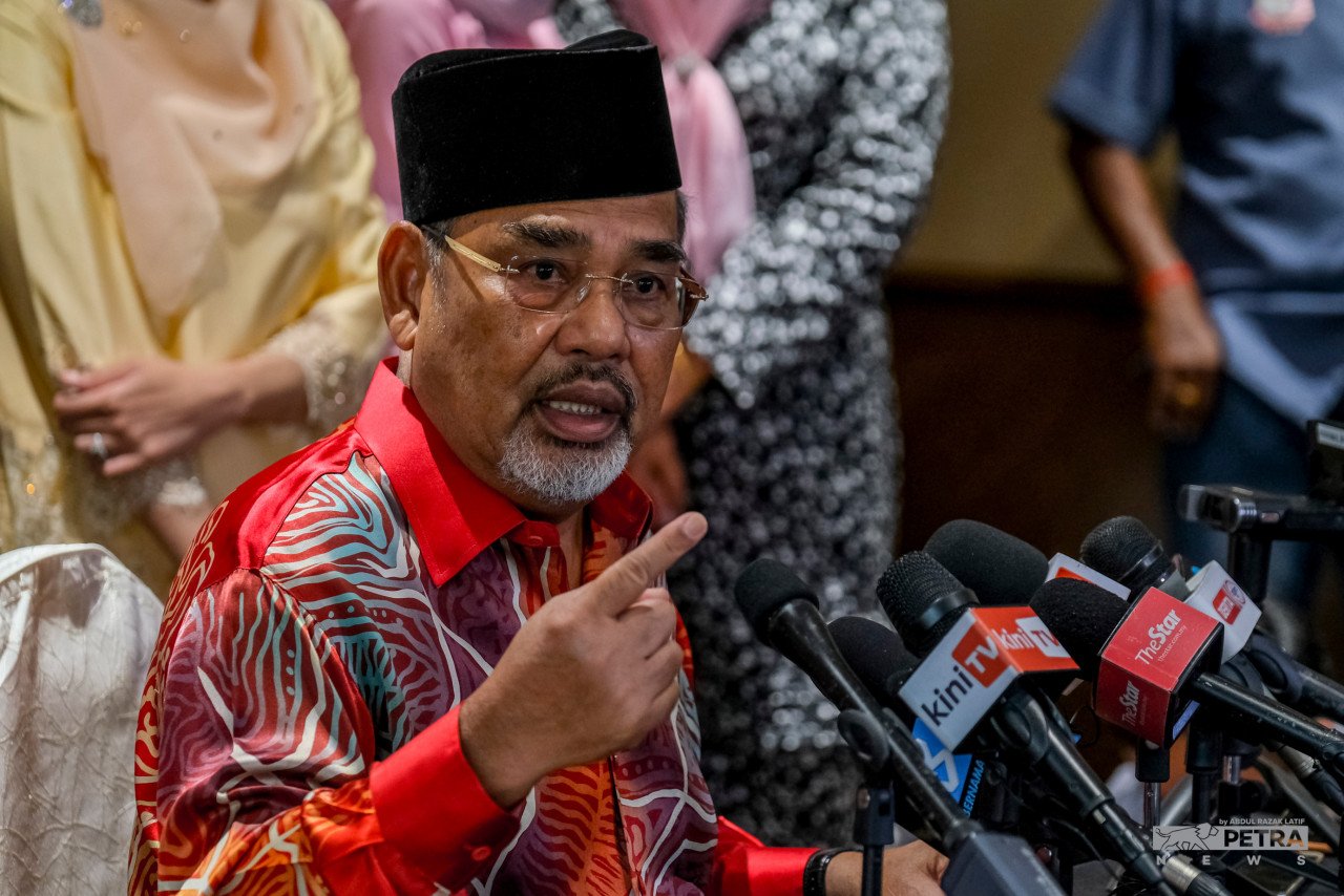 Kedudukan Ahli Parlimen Pasir Salak, Datuk Seri Tajuddin Abdul Rahman sebagai duta besar Malaysia ke Indonesia masih menjadi teka-teki - Gambar Fail
