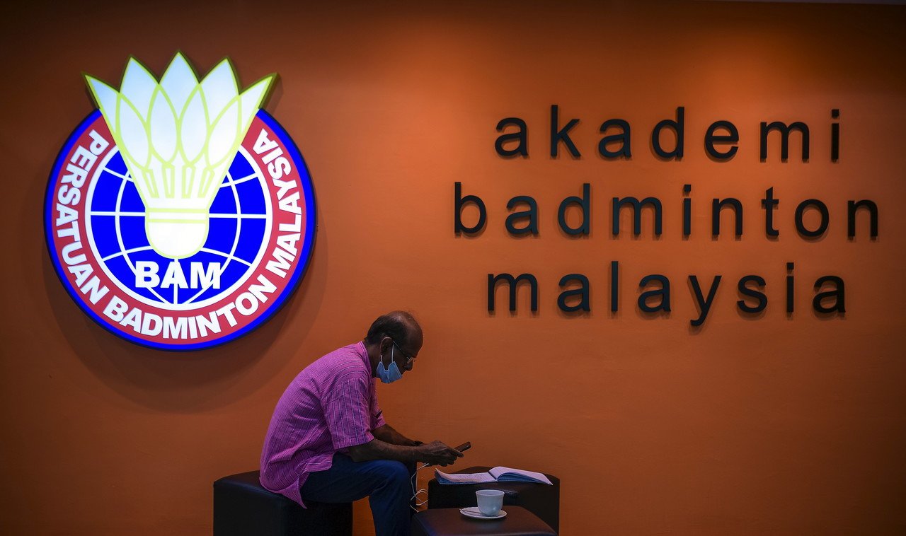 Penajaan itu juga membolehkan BAM melangkah setapak lagi, iaitu membangunkan skuad remaja elit sebagai program ‘fast-track’ pemain muda Akademi Badminton Malaysia untuk bersaing di kejohanan peringkat senior.