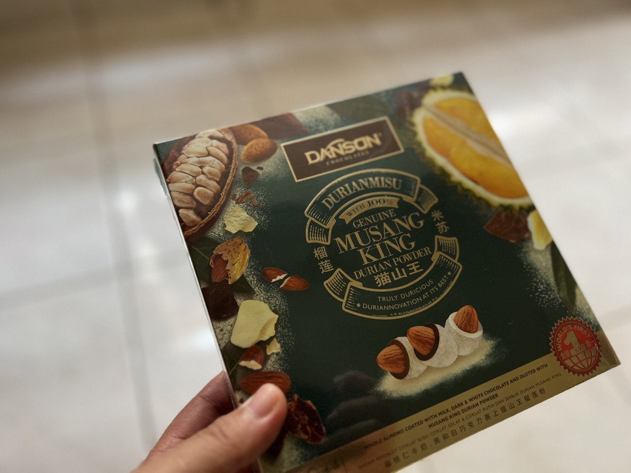 Coklat perisa durian musang king jenama lokal, Danson