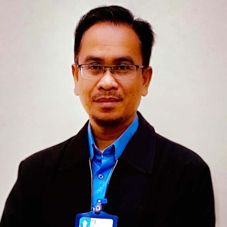 Dr Alias Mahmud