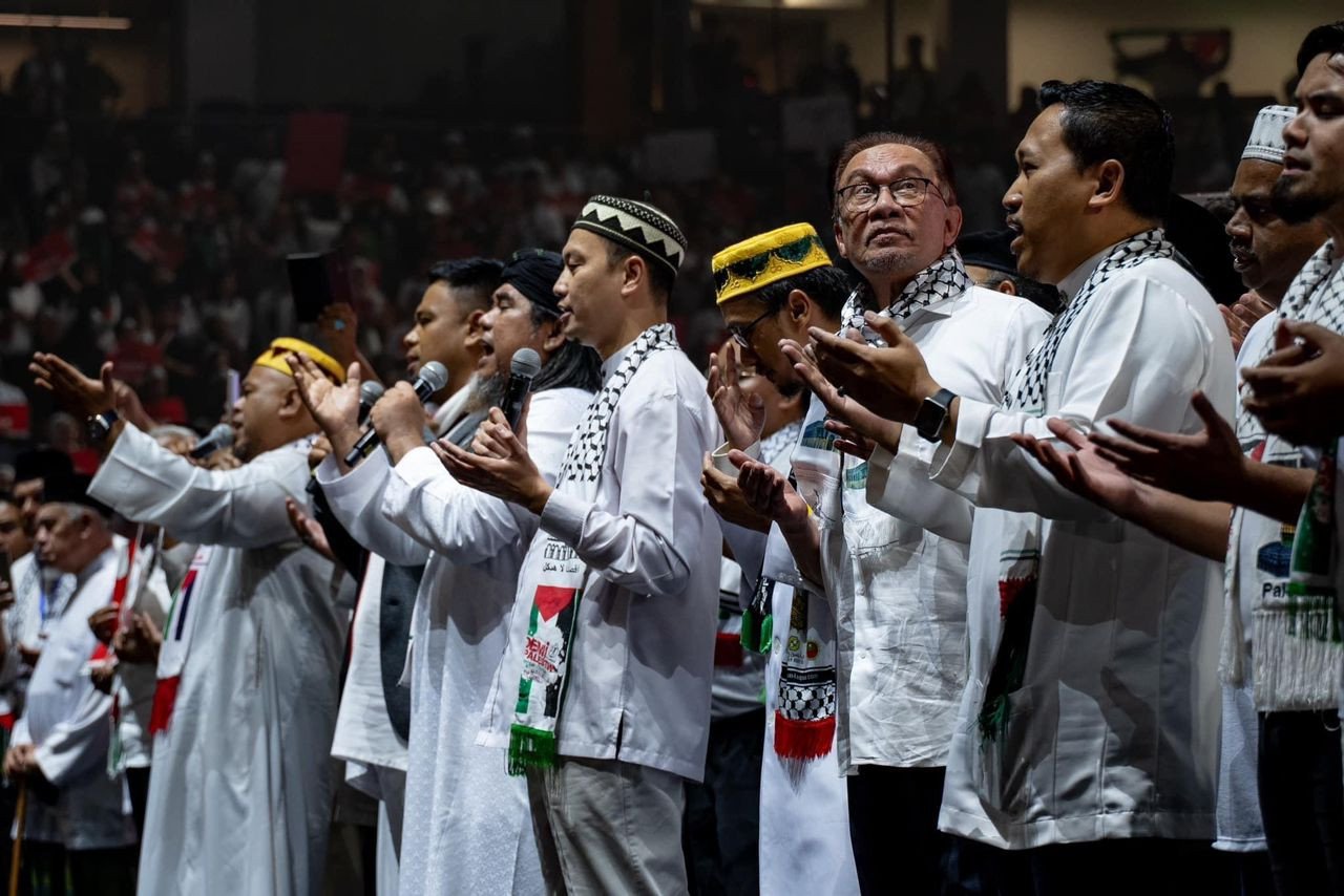Bacaan doa dan Qunut Nazilah turut mengiringi Himpunan Malaysia Bersama Palestin - gambar PMO