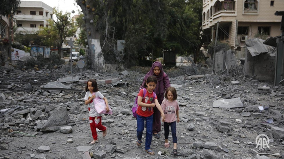 Bumi Palestin yang kian ranap angkara serangan berterusan rejim Zionis - gambar Anadolu