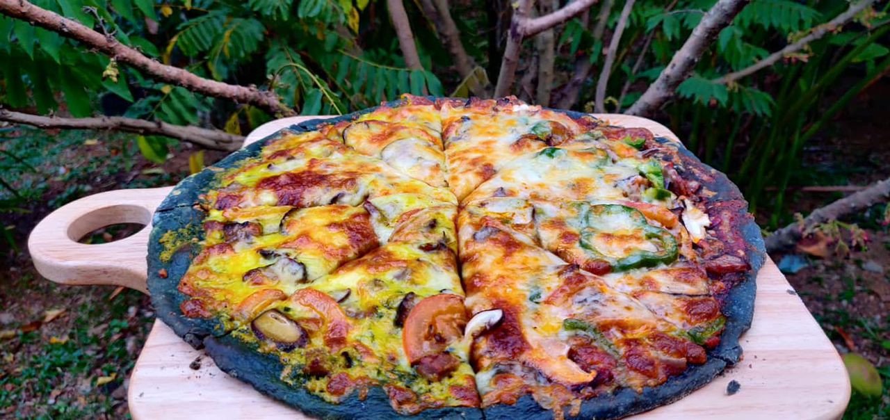 Piza Parang yang wajib dicuba penggemar piza di Melaka 