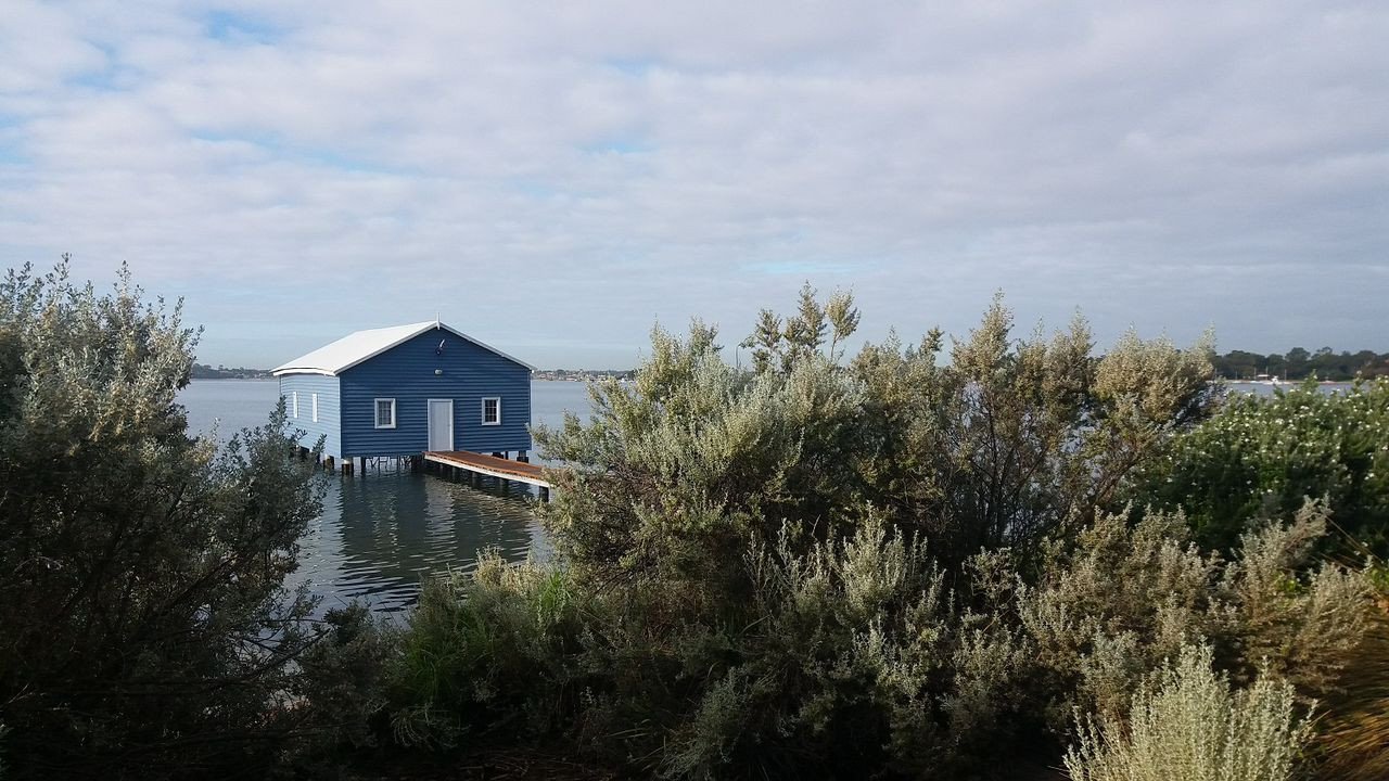 Lawatan anda ke Perth tidak lengkap jika tidak mengunjungi Blue Boat House - gambar Rahayu MN
