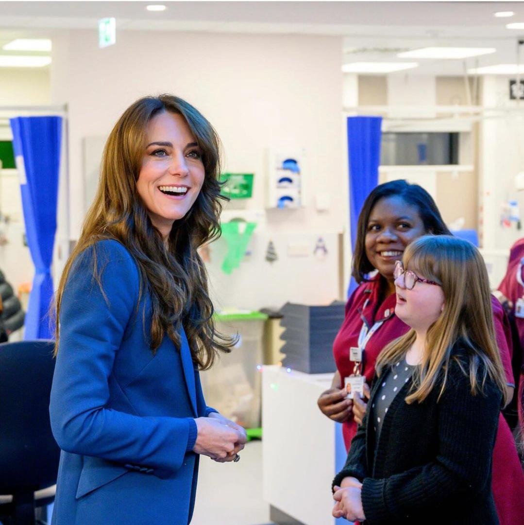 Puteri Wales, Catherine ketika melawat Hospital Kanak-Kanak Evelina pada Disember lalu.