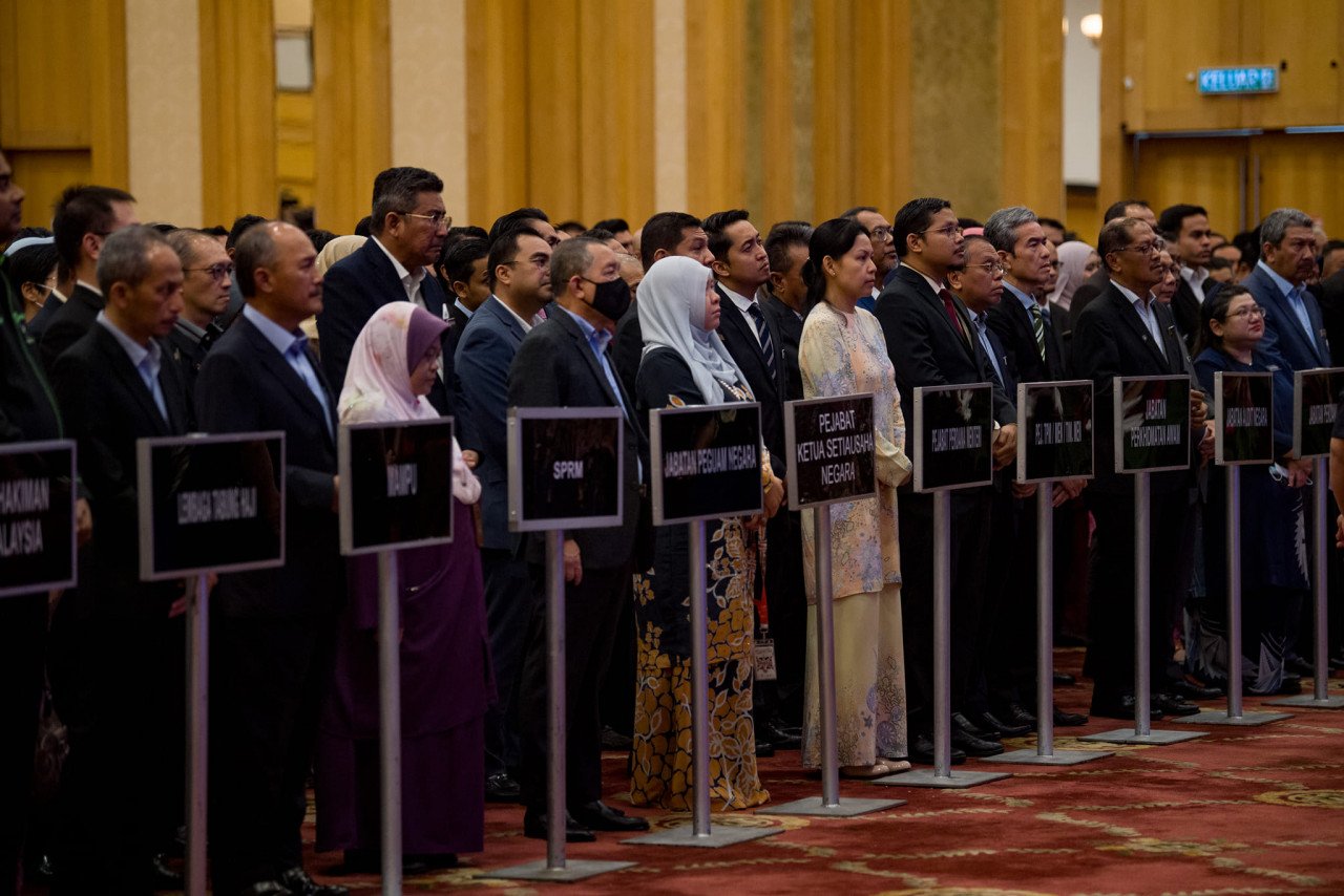Sebahagian daripada kakitangan JPM pada majlis Perhimpunan Bulanan Jabatan Perdana Menteri di Putrajaya hari ini. 