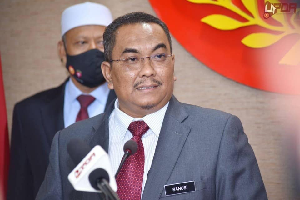 Muhammad Sanusi Md Nor mendakwa isu melibatkan REE sudah selesai - gambar fail