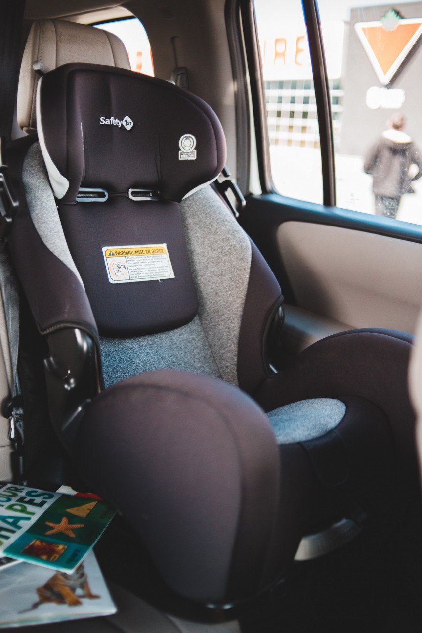 Penggunaan kerusi keselamatan kanak-kanak (CRS) dalam kenderaan juga amat penting bagi mengurangkan jumlah kematian golongan itu akibat kemalangan - Gambar Hiasan Pexels