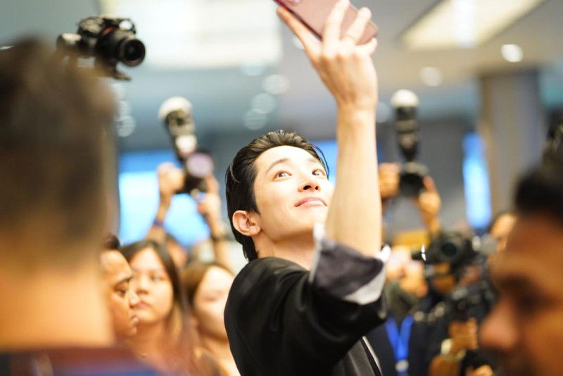 Lee Soo-Hyuk Jejak Kaki Ke Malaysia, Pavilion KL Sesak Dengan Peminat 